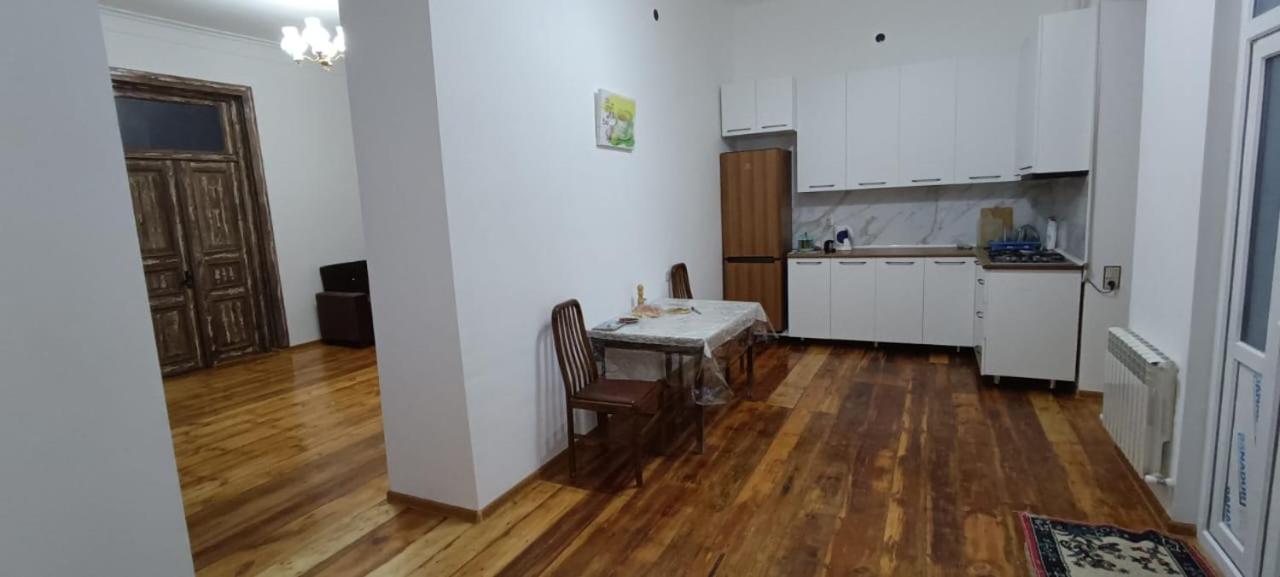 Ganja Hause Villa Bagian luar foto